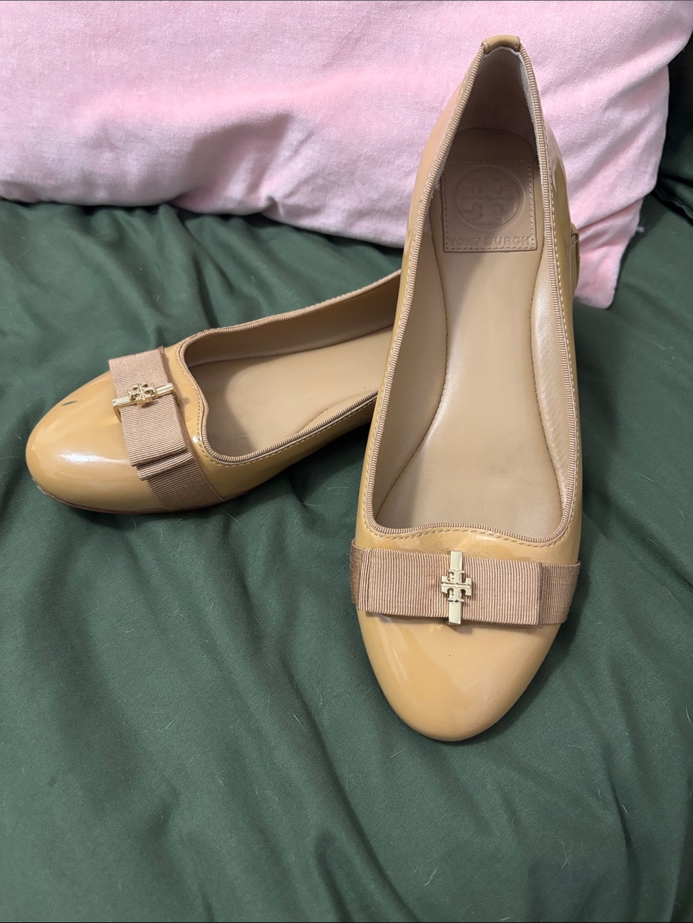 Tory Burch Trudy Camel Patent Leather Bow Flats with Gold Logo
